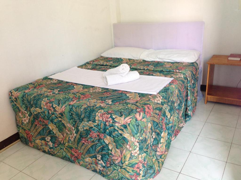 Ladaga Inn & Restaurant Panglao Habitación foto